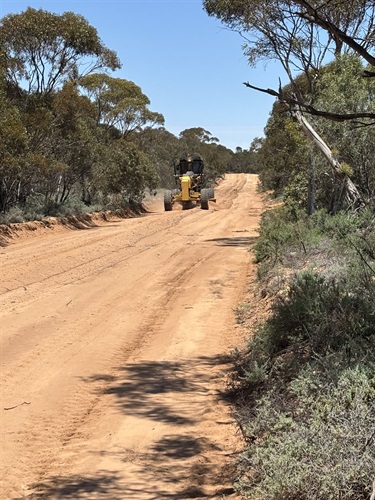 Northern Works.Yarto-speed Road.grader